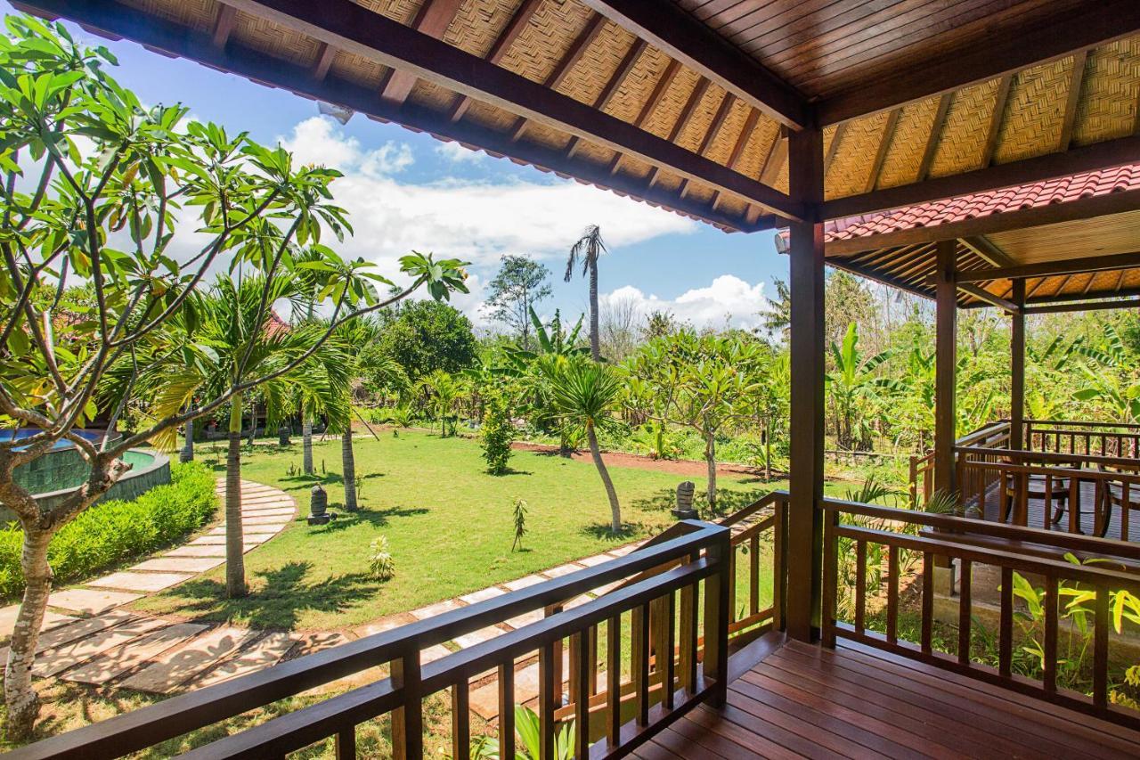 Pondooks Joglo Hotel Nusa Lembongan